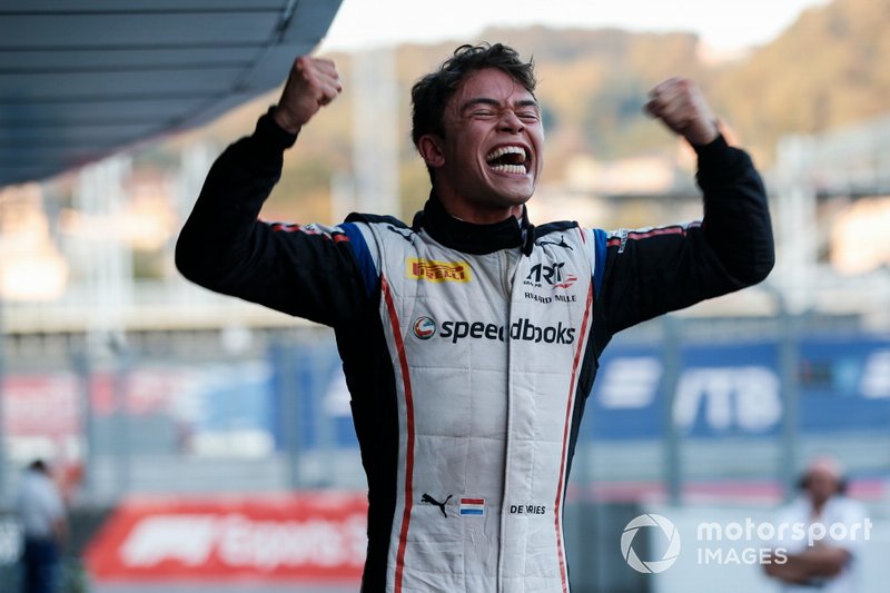 Nyck De Vries, ART Grand Prix, celebrates winning the drivers' title