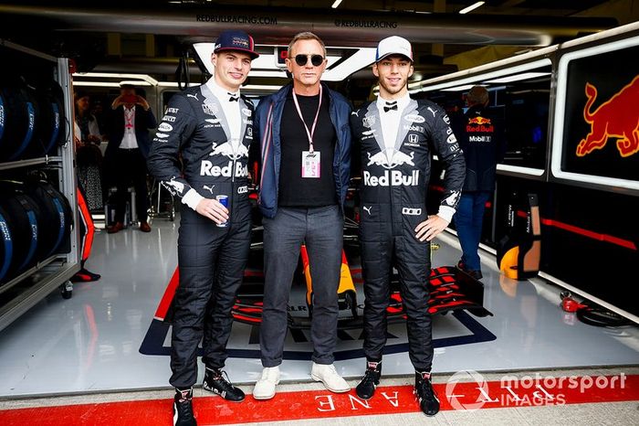 Max Verstappen, Red Bull Racing, Daniel Craig y Pierre Gasly, Red Bull Racing 
