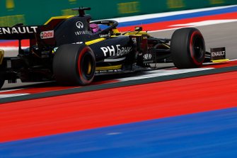 Daniel Ricciardo, Renault F1 Team R.S.19