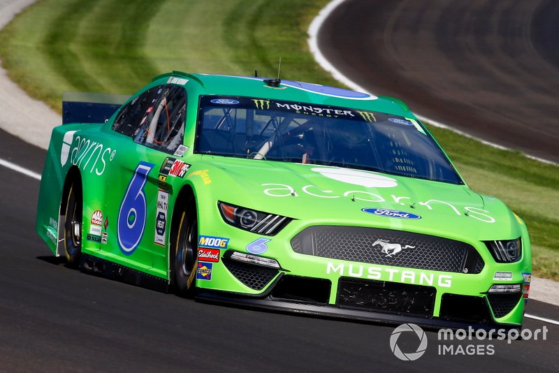 Ryan Newman, Roush Fenway Racing, Ford Mustang Acorns