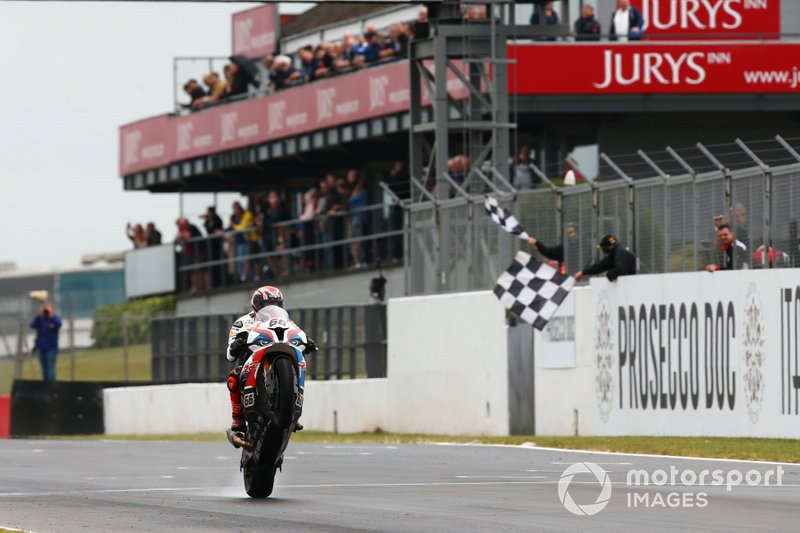 Tom Sykes, BMW Motorrad WorldSBK Team