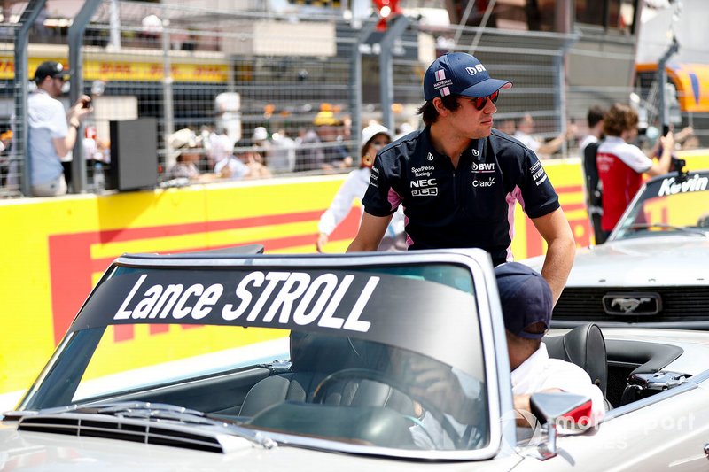 Lance Stroll, Racing Point, alla parata dei piloti