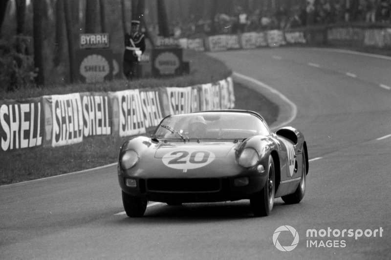 Jean Guichet, Nino Vaccarella, Scuderia Ferrari, Ferrari 275P