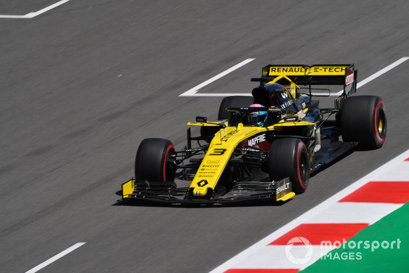 Daniel Ricciardo, Renault R.S.19