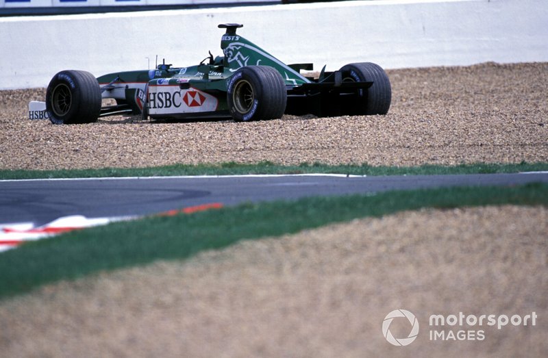 Eddie Irvine, Jaguar Cosworth R3