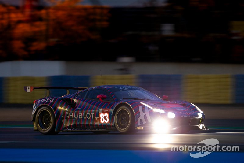 #83 Kessel Racing Ferrari 488 GTE: Manuela Gostner, Rahel Frey, Michelle Gatting