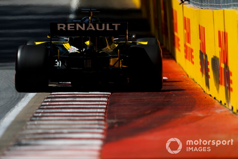 Daniel Ricciardo, Renault R.S.19