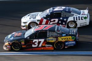Chris Buescher, JTG Daugherty Racing, Chevrolet Camaro Kroger Thrill of the Grill Brad Keselowski, Team Penske, Ford Mustang Miller Lite