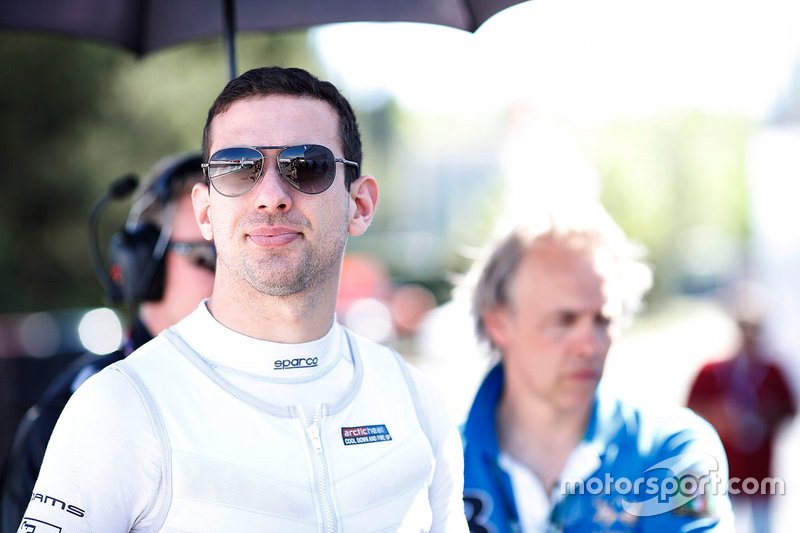 Nicholas Latifi, Dams