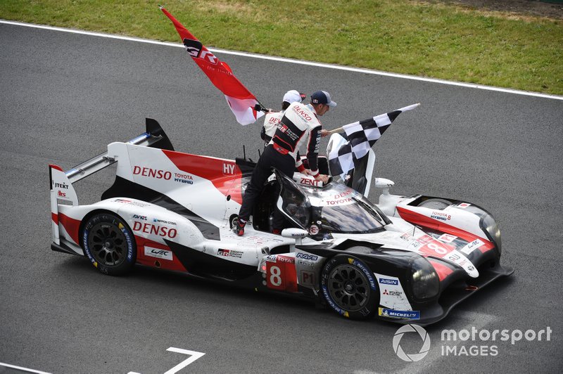 Winners #8 Toyota Gazoo Racing Toyota TS050: Sébastien Buemi, Kazuki Nakajima, Fernando Alonso