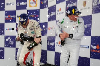 Festeggiamenti sul podio della Silver Cup