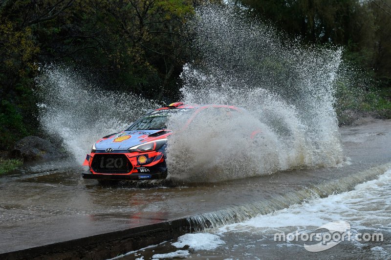 Thierry Neuville, Nicolas Gilsoul, Hyundai Motorsport Hyundai i20 Coupe WRC