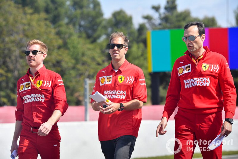 Sebastian Vettel, Ferrari cammina sulla pista