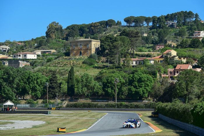 #50 BMW Team Italia-Ceccato Motors Racing, BMW M4 GT3: Stefano Comandini, Giuseppe Fascicolo, Alfred Nilsson