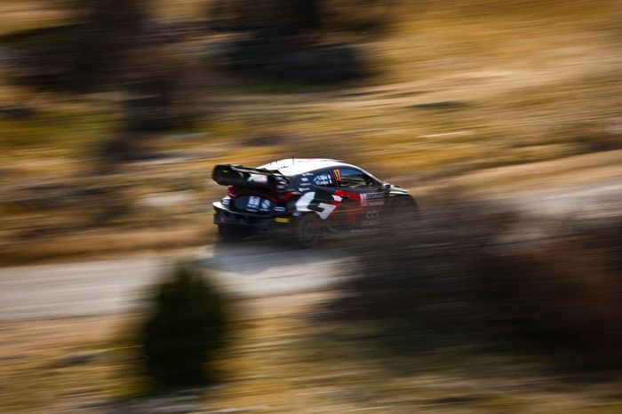 Sébastien Ogier, Vincent Landais, Toyota Gazoo Racing WRT Toyota GR Yaris Rally1