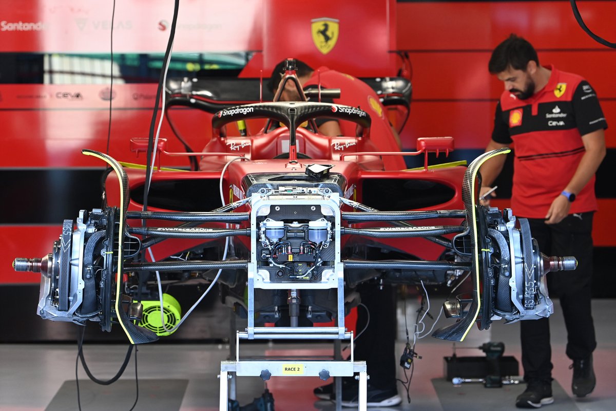 Detalle frontal del Ferrari F1-75