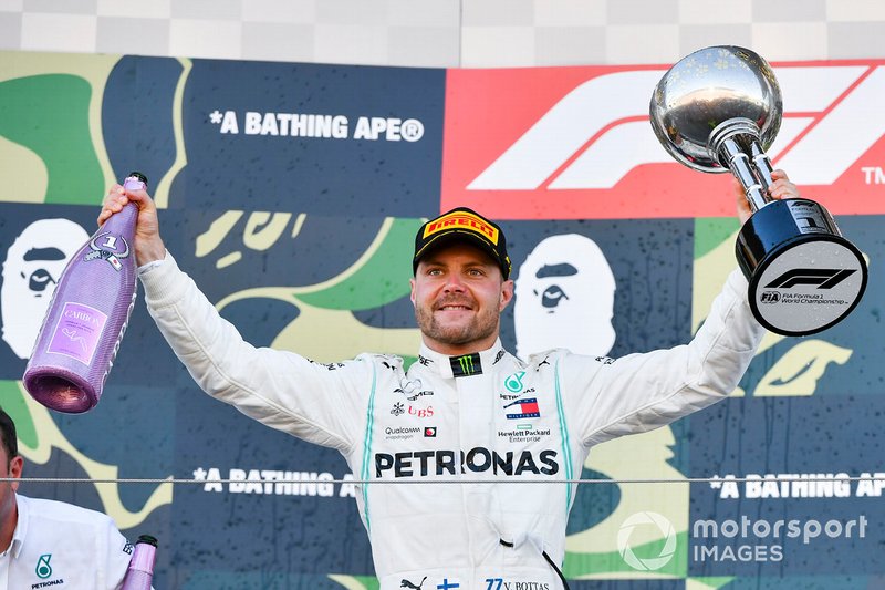 Podio: ganador de la carrera Valtteri Bottas, Mercedes AMG F1