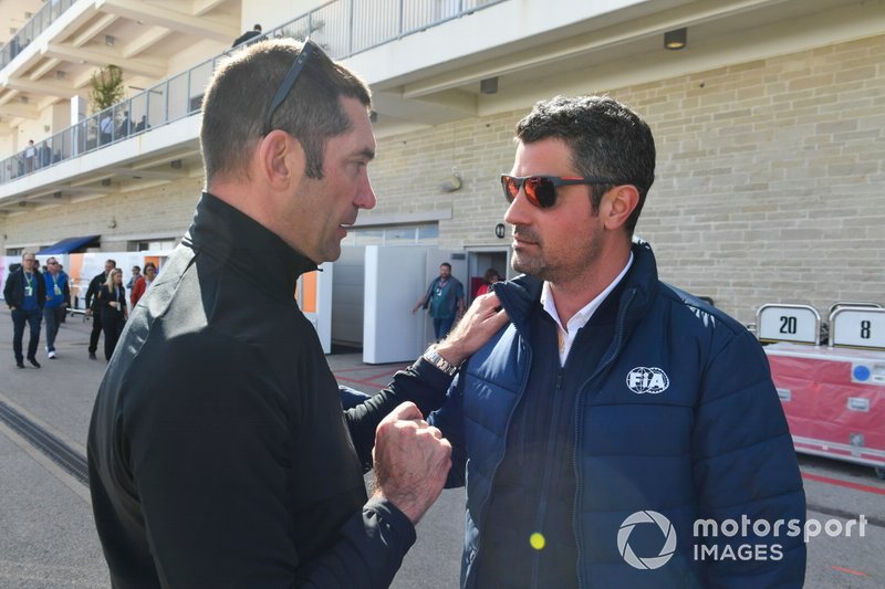 Max Papis y Michael Masi, Director de la carrera