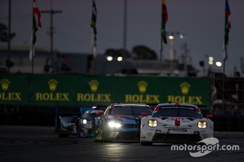 #912 Porsche GT Team Porsche 911 RSR: Earl Bamber, Laurens Vanthoor, Mathieu Jaminet, #24 BMW Team RLL BMW M8 GTE: Jesse Krohn, John Edwards, Augusto Farfus, Chaz Mostert