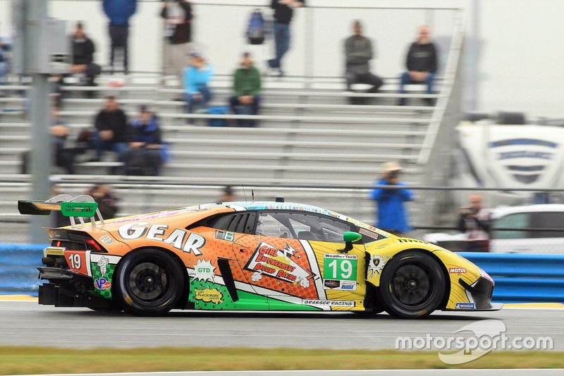 #19 GEAR Racing powered by GRT Grasser Lamborghini Huracan GT3, GTD: Christina Nielsen, Katherine Legge, Tati Calderon, Rahel Frey