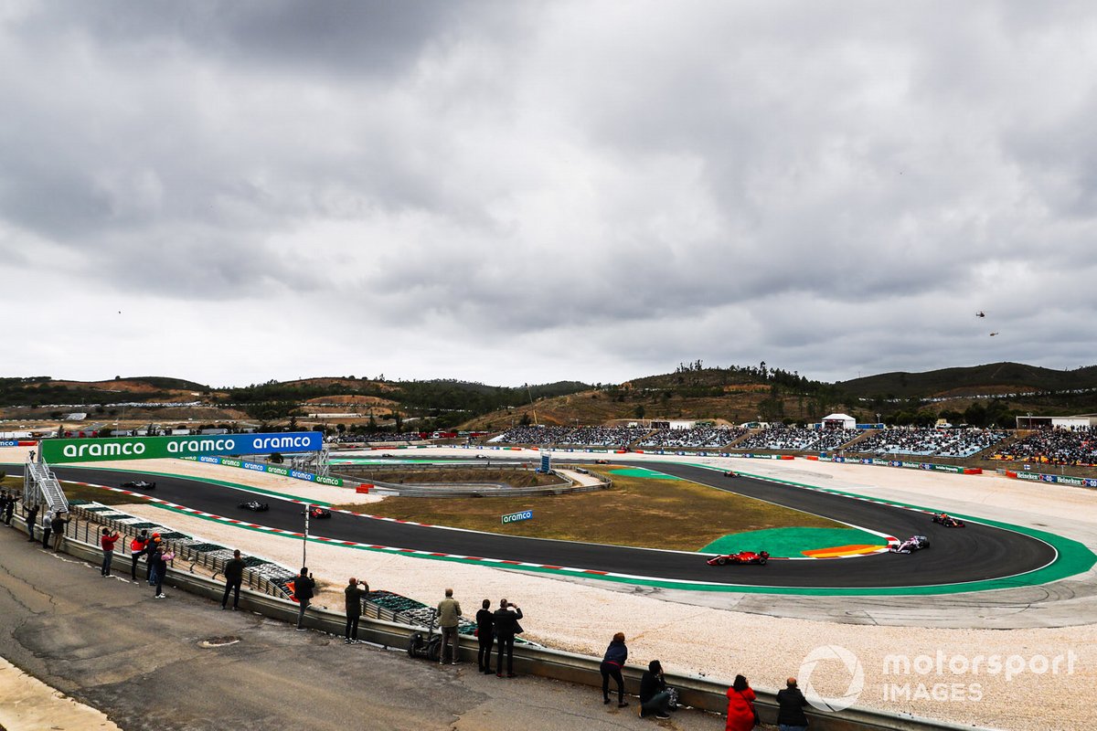 Lewis Hamilton, Mercedes F1 W11, Valtteri Bottas, Mercedes F1 W11, Max Verstappen, Red Bull Racing RB16