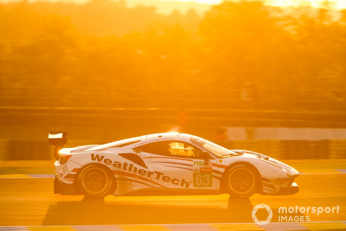 #63 Weathertech Racing Ferrari 488 GTE EVO: Cooper Macneil, Toni Vilander, Jeffrey Segal 