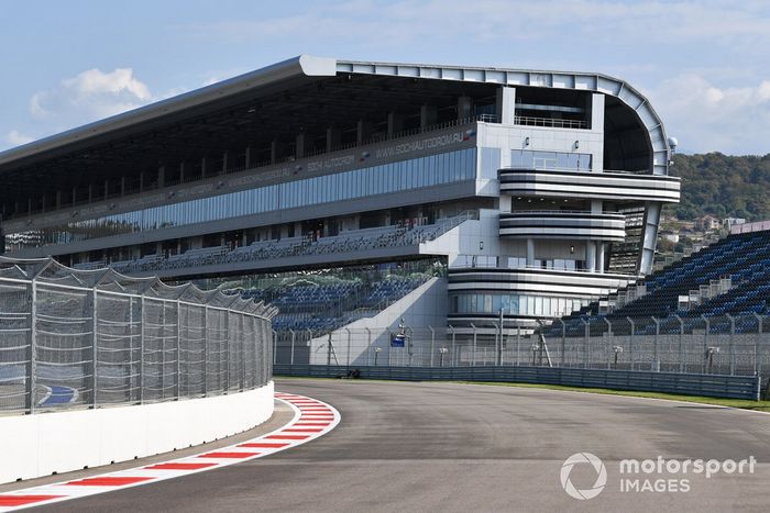 Detalles de Sochi, incluida la tribuna principal