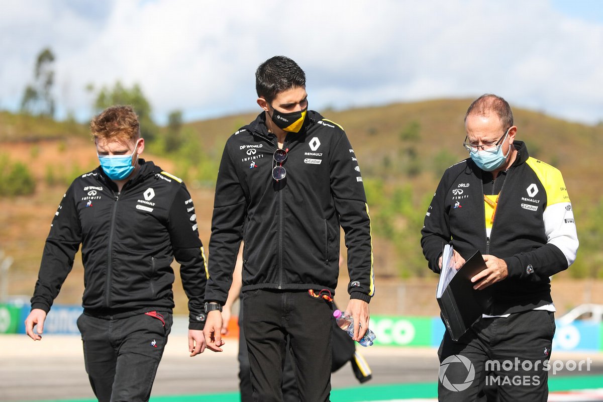 Esteban Ocon, Renault F1, fait son tour de piste
