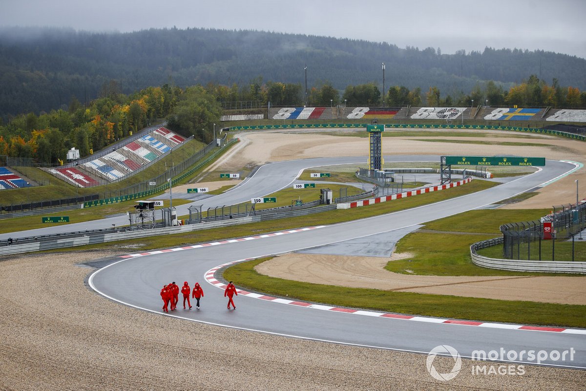 Себастьян Феттель, Ferrari, прогулка по трассе