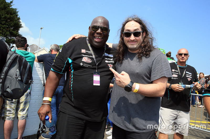 Carl Cox and Ross Noble