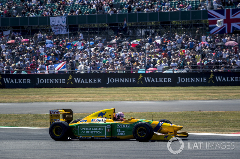 Автомобиль Benetton Ford B193B