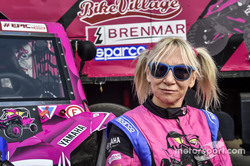 #421 Camelia Liparoti, C.A.T. RACING YAMAHA