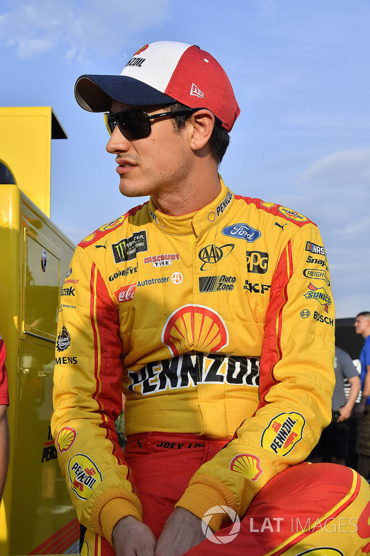 Joey Logano, Team Penske, Ford Fusion Shell Pennzoil at Charlotte HighRes Professional
