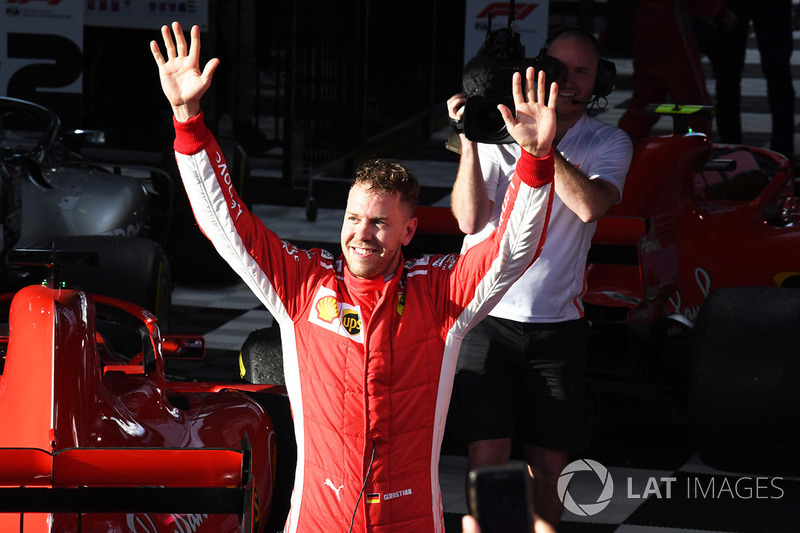 Ganador de la carrera Sebastian Vettel, Ferrari