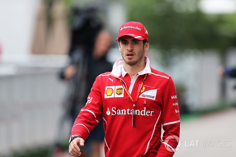 Antonio Giovinazzi, Ferrari