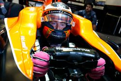 Stoffel Vandoorne, McLaren MCL32, sits in his car in the garage