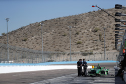 Cosworth engineers huddle around the car of Spencer Pigot, Ed Carpenter Racing Chevrolet