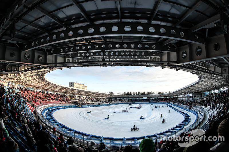 Ice Speedway Gladiators-2018 продолжился этапом на самой крутой арене России – тольяттинском СТК имени Анатолия Степанова