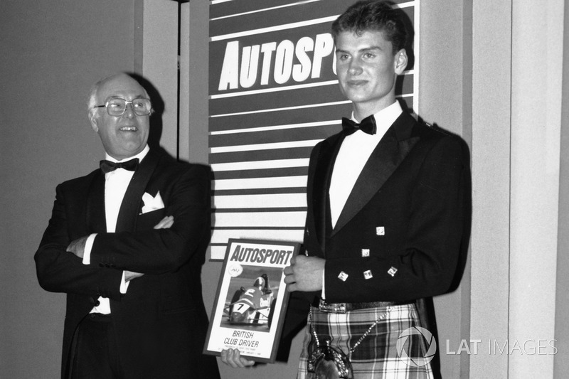 David Coulthard becomes the 1989 McLaren Autosport Young Driver of the Year with Murray Walker looking on