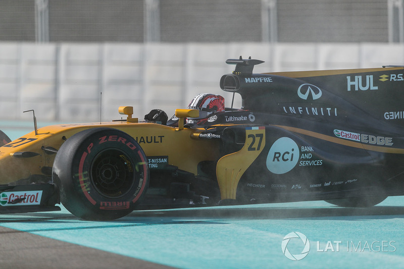 Nico Hulkenberg, Renault Sport F1 Team RS17 hace tropo