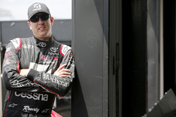 Kyle Busch, Kyle Busch Motorsports, Toyota Tundra Cessna