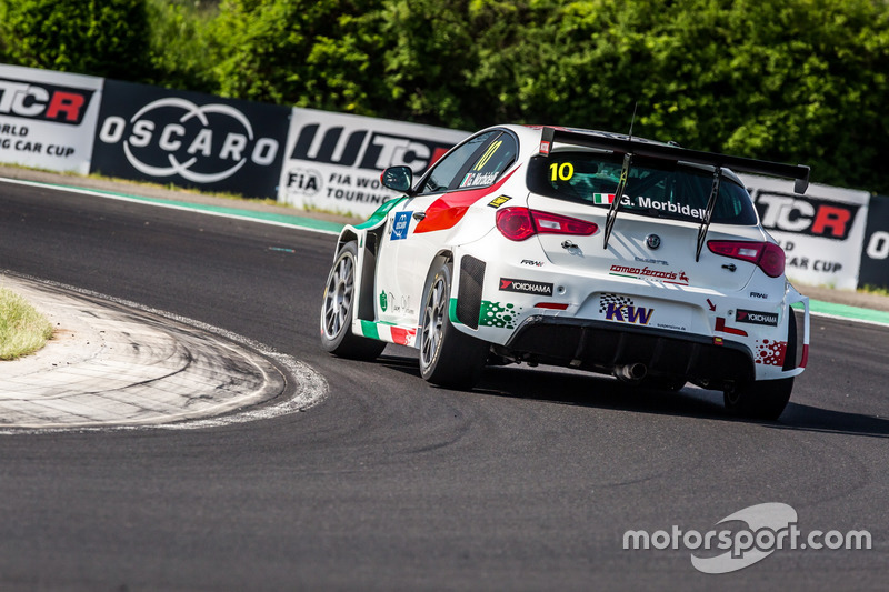 Gianni Morbidelli, Team Mulsanne Alfa Romeo Giulietta TCR
