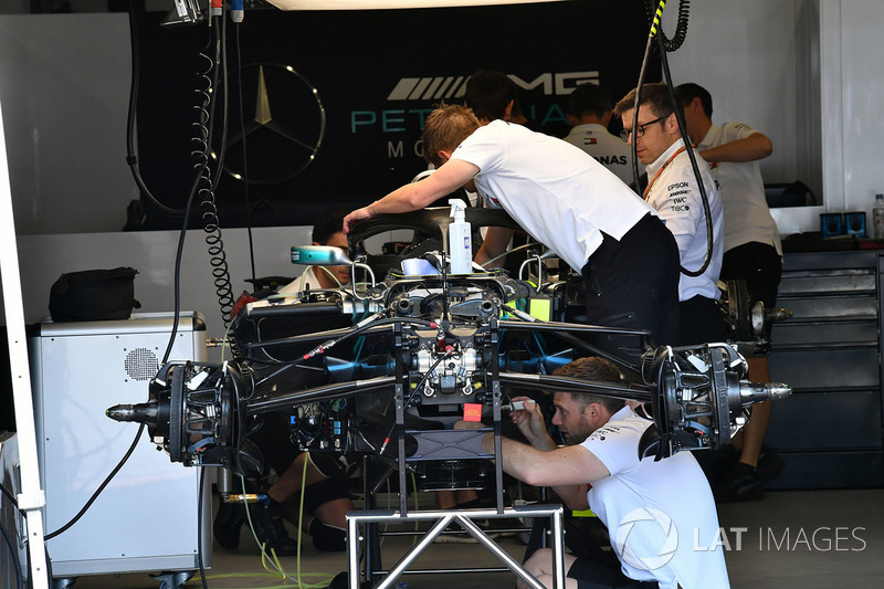 Mercedes-AMG F1 W09 EQ Power