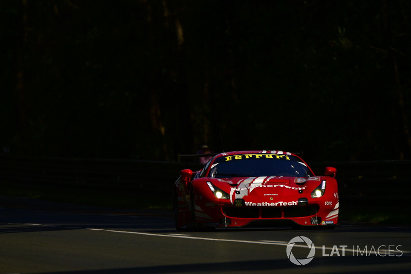#85 Keating Motorsports Ferrari 488 GTE: Ben Keating, Jeroen Bleekemolen, Luca Stolz