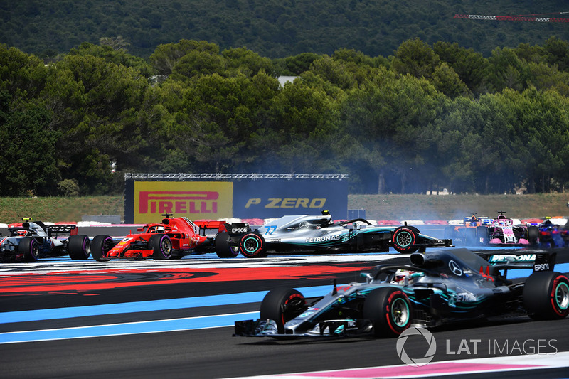 GP Perancis - Insiden lap pertama