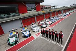 I protagonisti della Carrera Cup Italia 2018 in pit lane