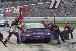 Denny Hamlin, Joe Gibbs Racing, Toyota Camry FedEx Office