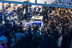 Il Sauber F1 Team al salone Auto Zürich il primo novembre