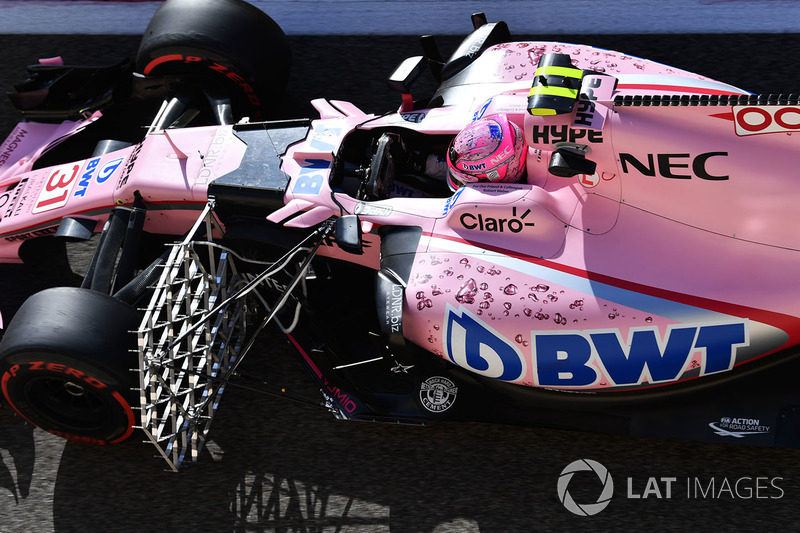Esteban Ocon, Sahara Force India VJM10 with aero sensor
