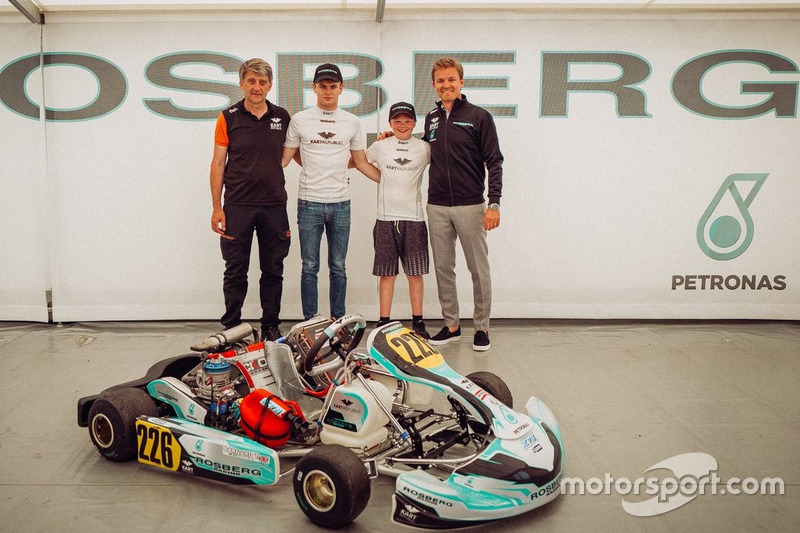 Nico Rosberg richt Rosberg Young Driver Academy op